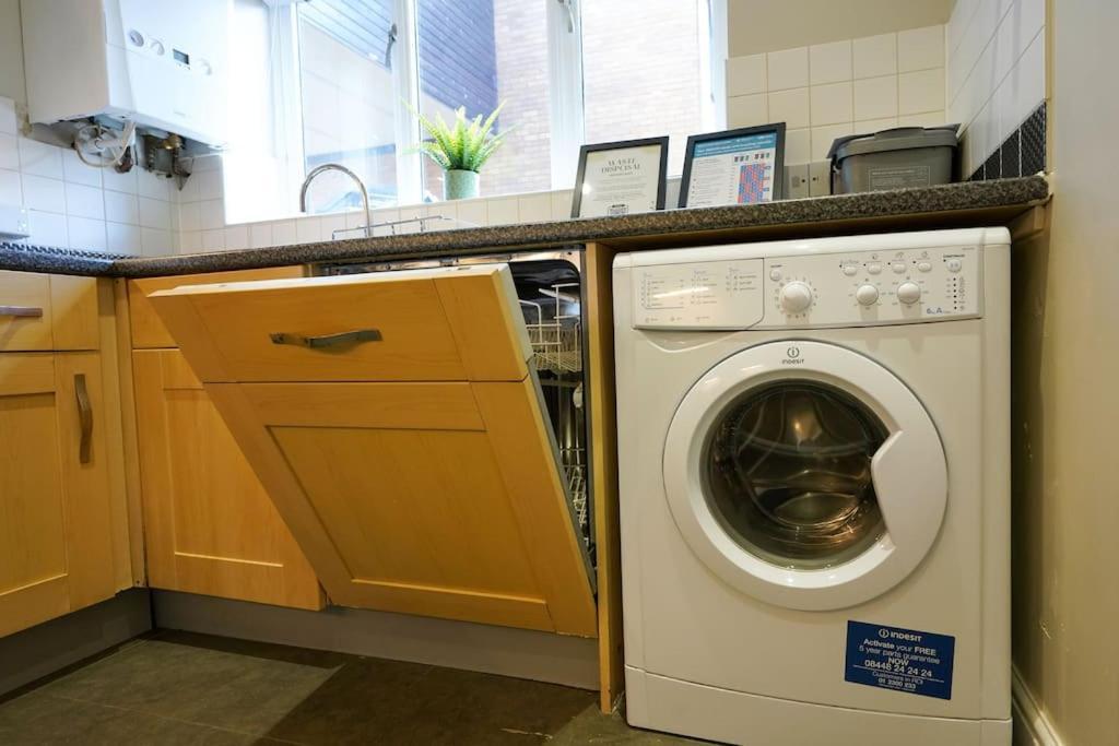 Comfy Mk House Free Parking Fast Wifi