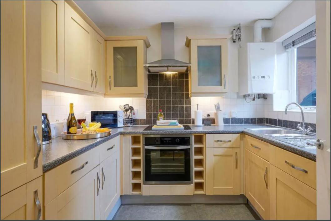 Comfy Mk House Free Parking Fast Wifi *